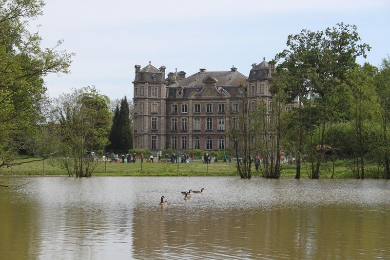 Représentations au Chateau de Bossuit (Belgique) le 9 mai 2015